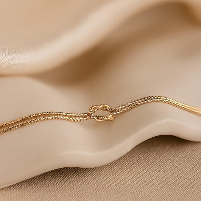 Infinite Shine Knot Bracelet